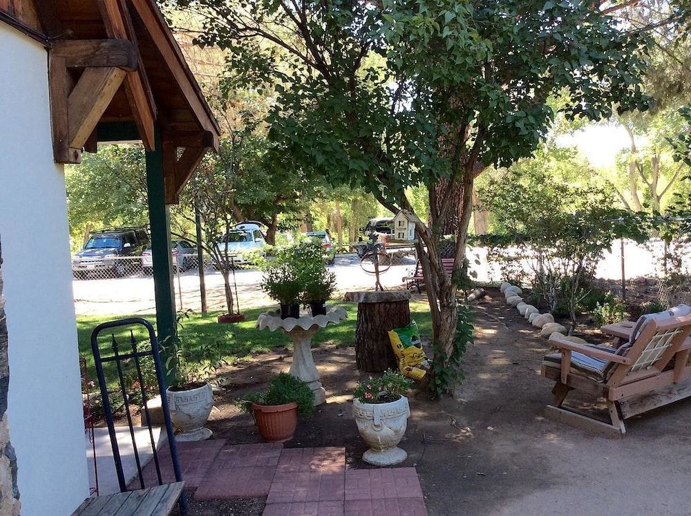 Kern Riverfront Lodge -1 étoiles à Kernville