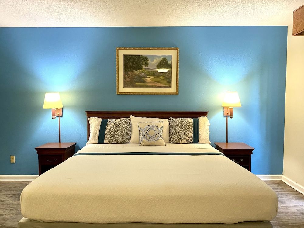 FairBridge Inn Express Mount Vernon 3