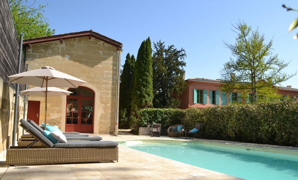 Château Pont Saint-Martin -1 estrellas en Léognan