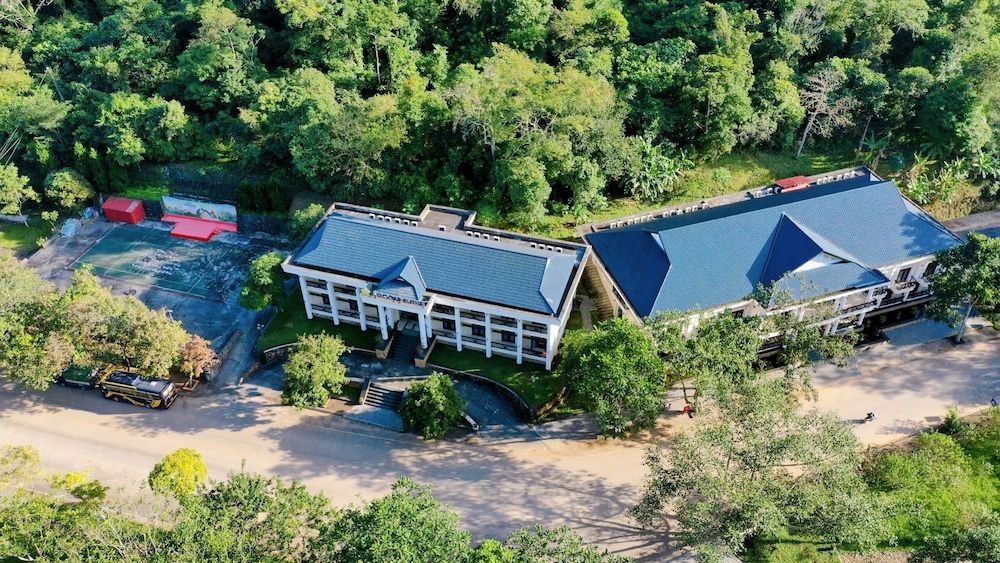 Sai Gon - Ba Be Resort 4 estrelas em Ba Be