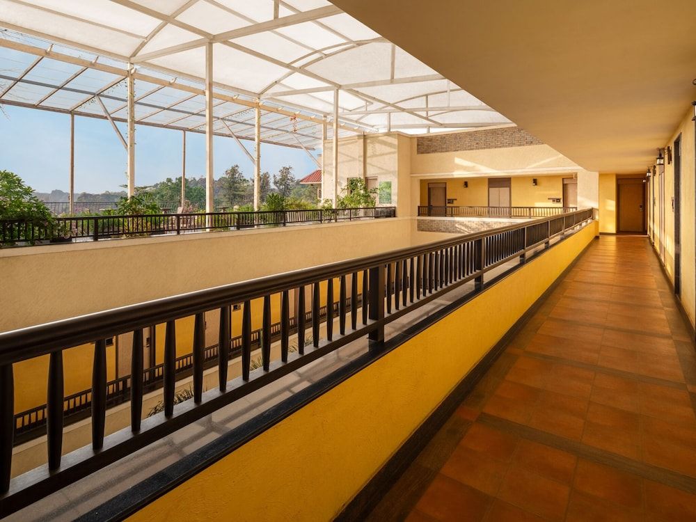 AM Hotel Kollection  The Summer House 2