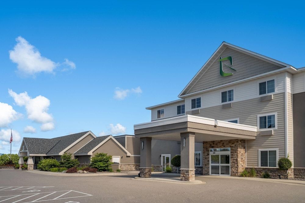 Little Crow Hotel & Conference, Trademark by Wyndham -1 estrelas em Spicer