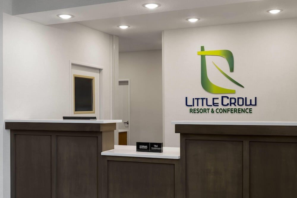 Little Crow Hotel & Conference, Trademark by Wyndham 2