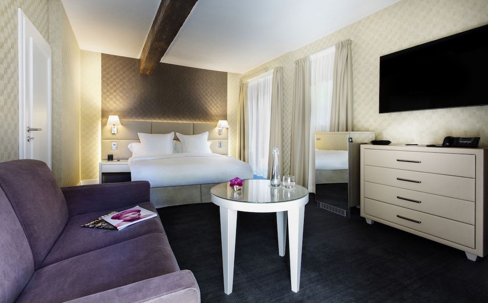 Château de Bonmont 3