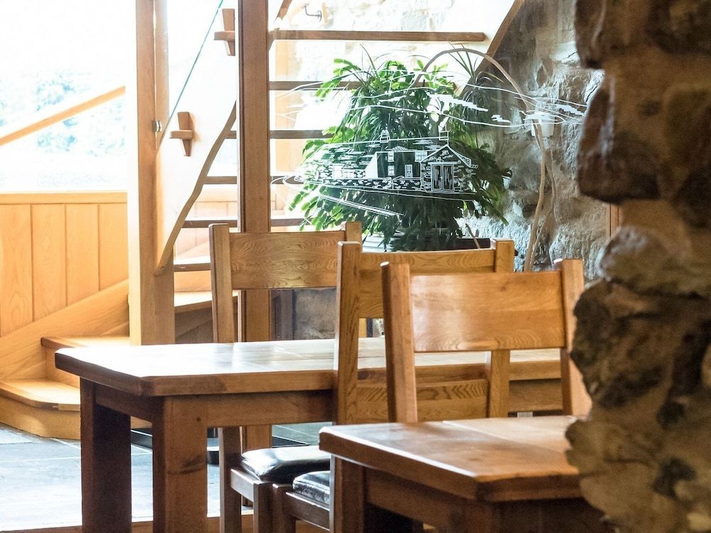 The Wayside and Whisky Barn 2