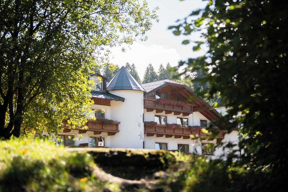Hotel ZUM STERNENHOF 4 estrelas em Kössen