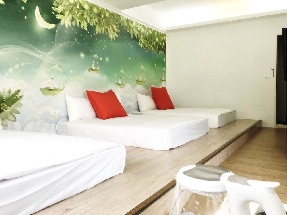 Live in the happiness 3