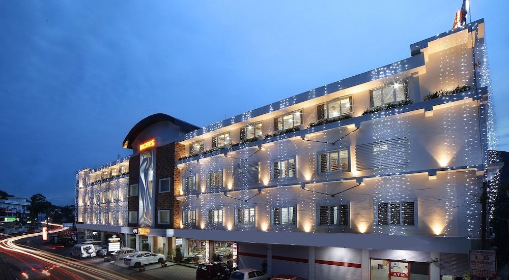 Kgees- HillTown Hotel 3 estrelas em Kattappana