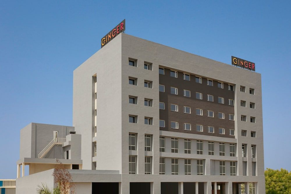 Ginger Sanand 3 estrelas em Sānand