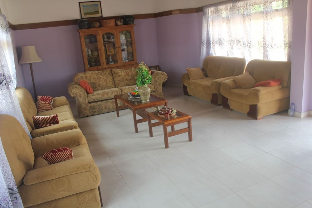 Charlestina Beach Resort 3