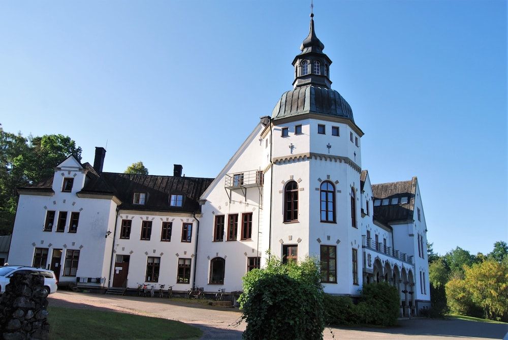 Hellidens Slott -1 étoiles à Tidaholm