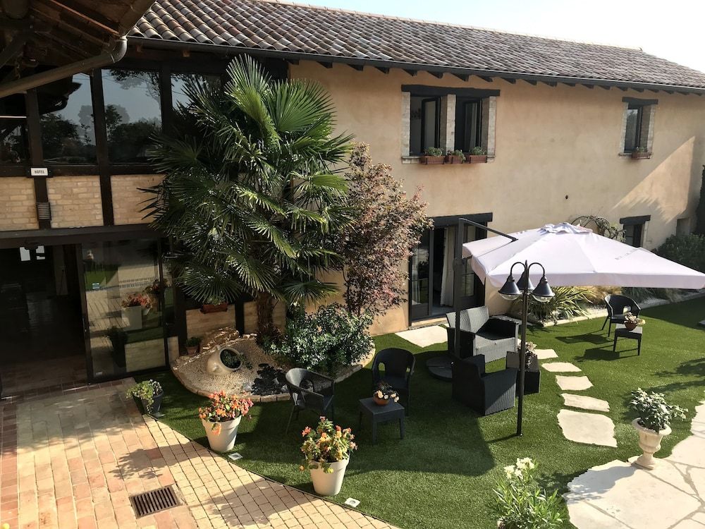 Hostellerie des Bichonnières 3 estrelas em Ambérieux-en-Dombes