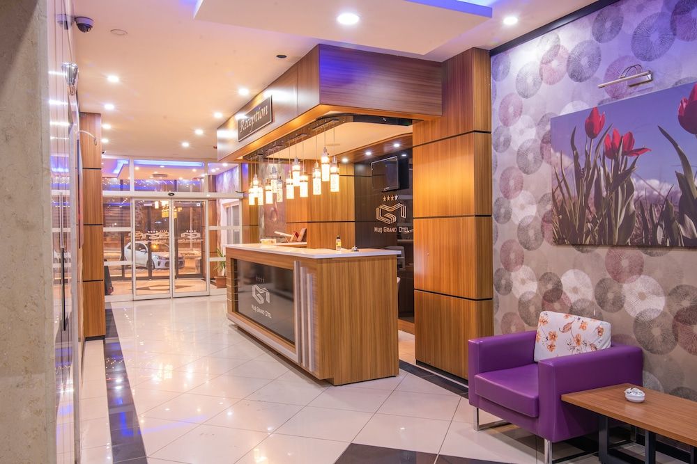 Mus Grand Hotel 3