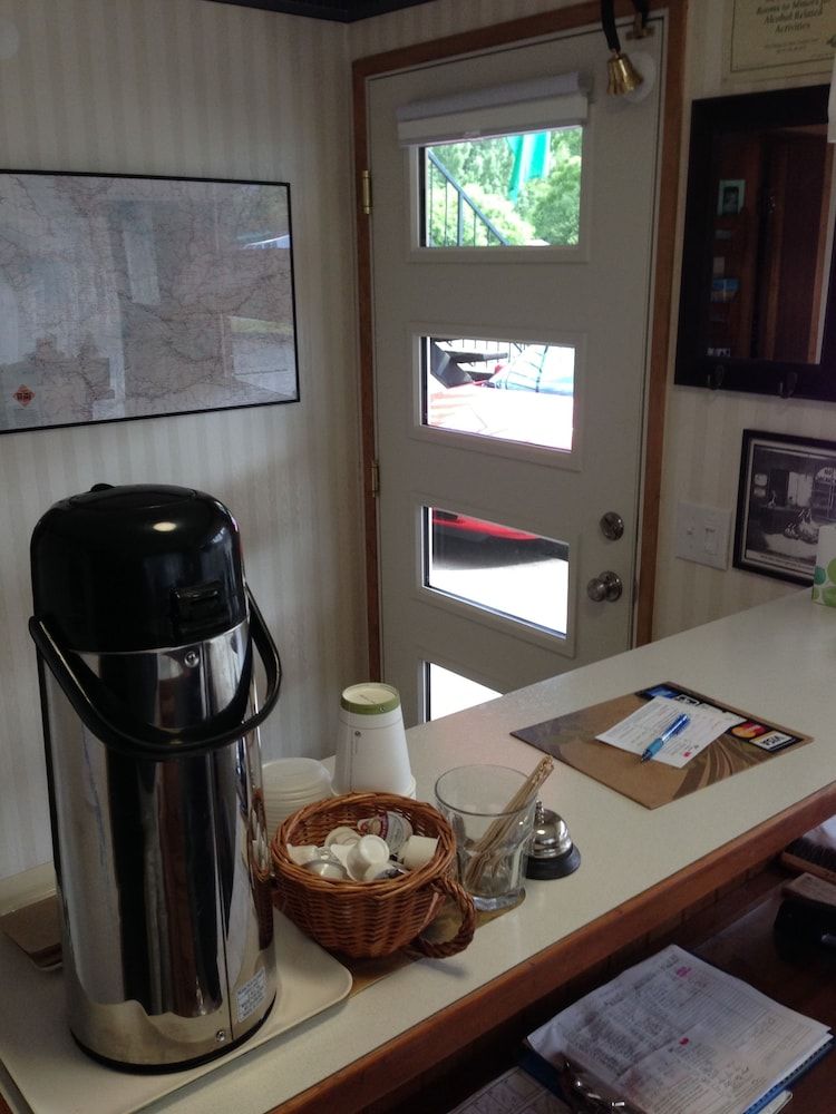 Sultan, Dutch Cup Motel 2