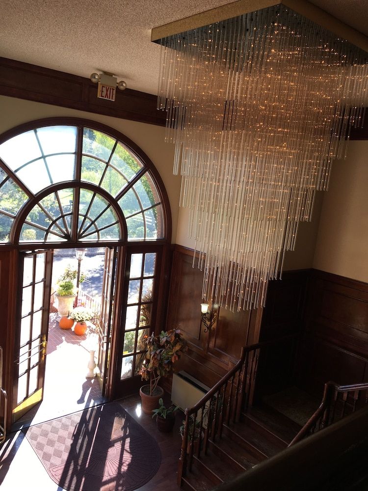 Colts Neck Inn Hotel 2