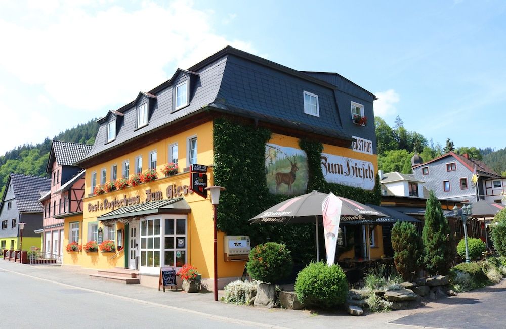 Landhotel Zum Hirsch -1 estrelas em Unterweißbach