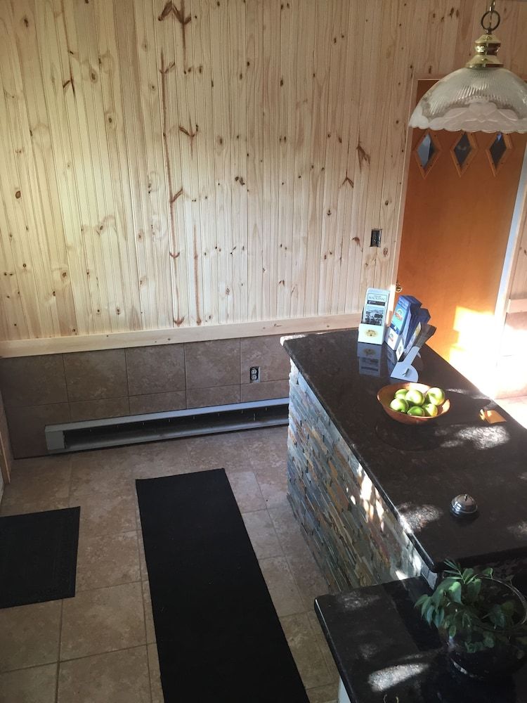 Adoba Hotel Naubinway 2