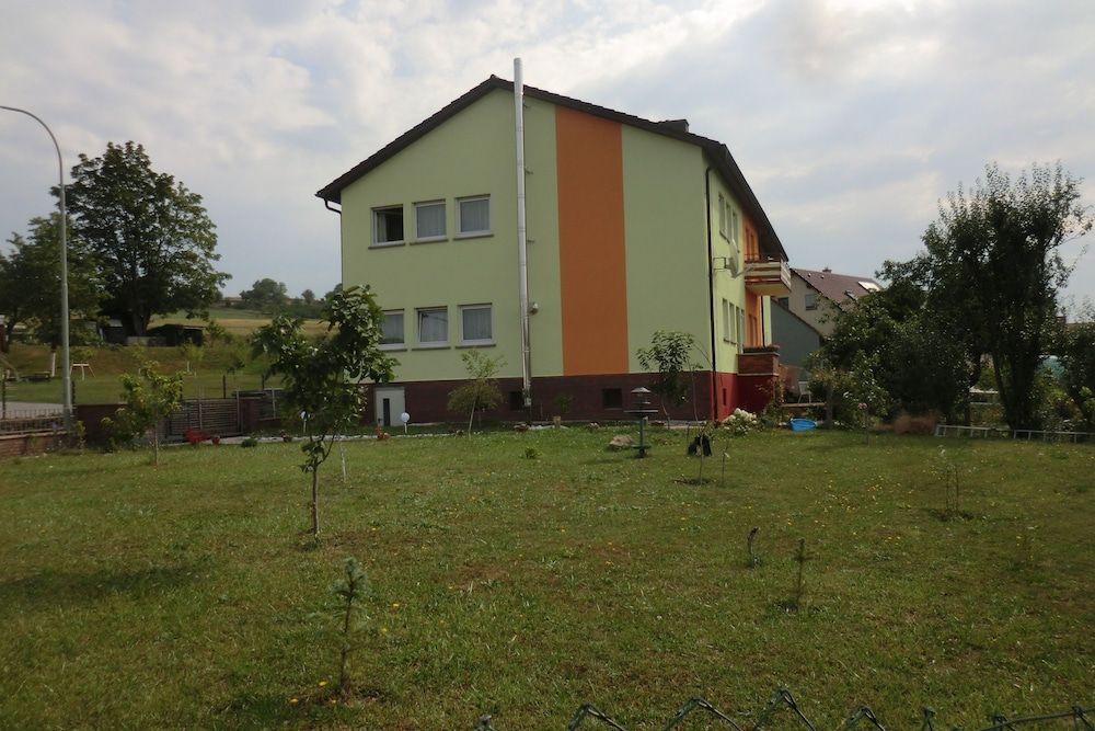 Gästezimmer Vogelsberg -1 estrelas em Freiensteinau