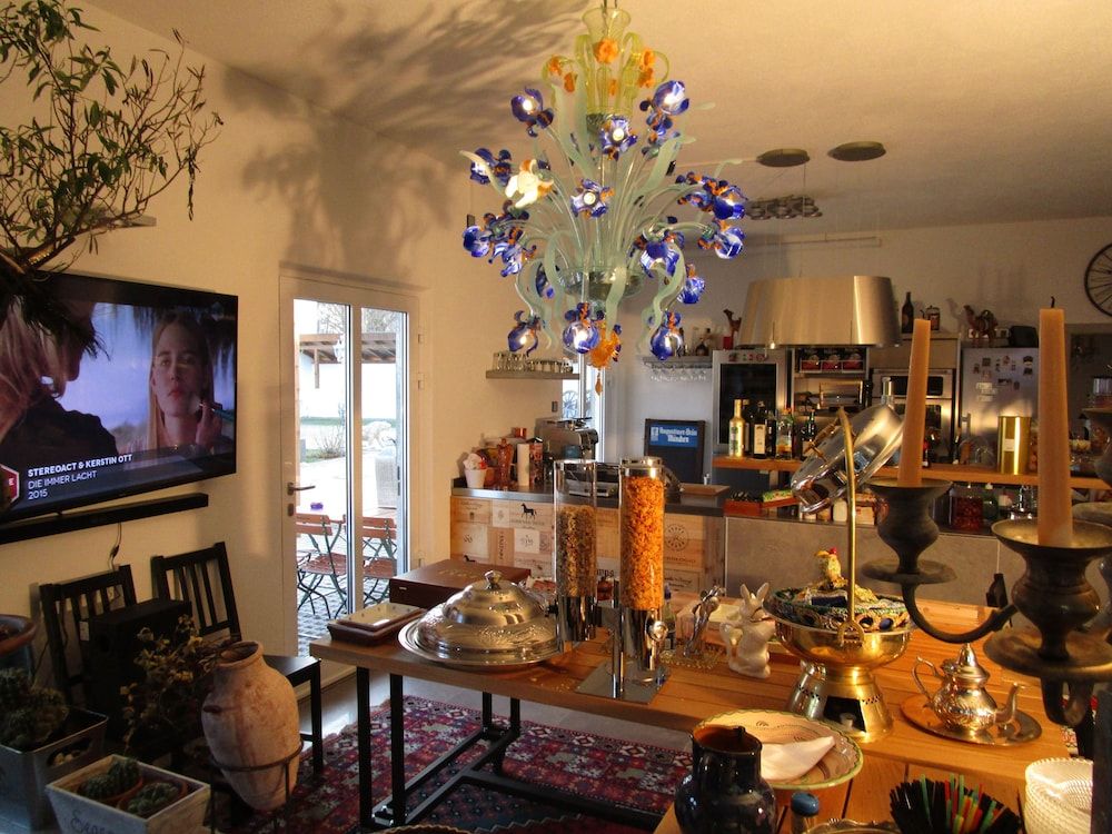 Resorthotel Chalet Valley 3