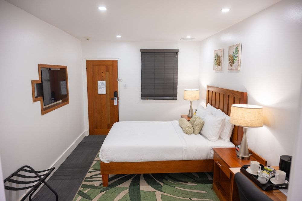 Grand Coastal Hotel 3