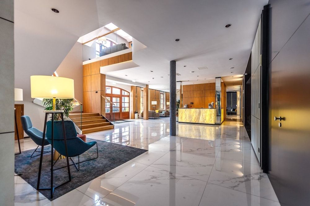 Hotel Prezydent 4 estrelas em Spała