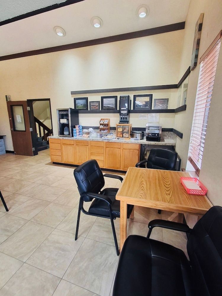 Homestead Inn Wolf Point Hwy 2 2