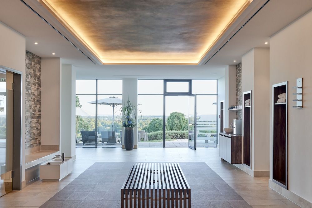 Hotel Schloss Leitheim 2