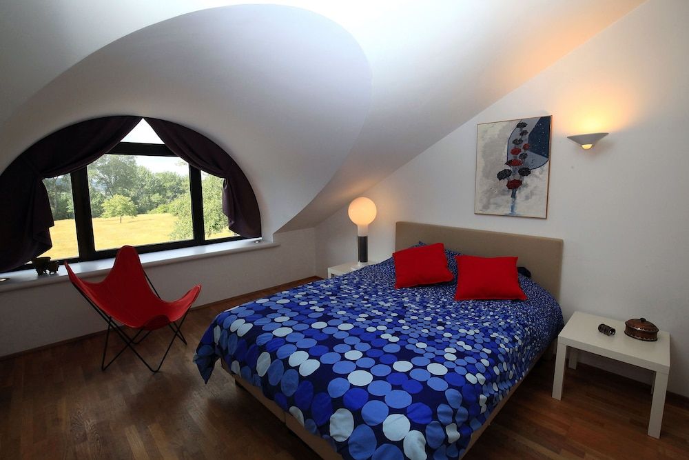 La Petite Bruyere De Renaix 3