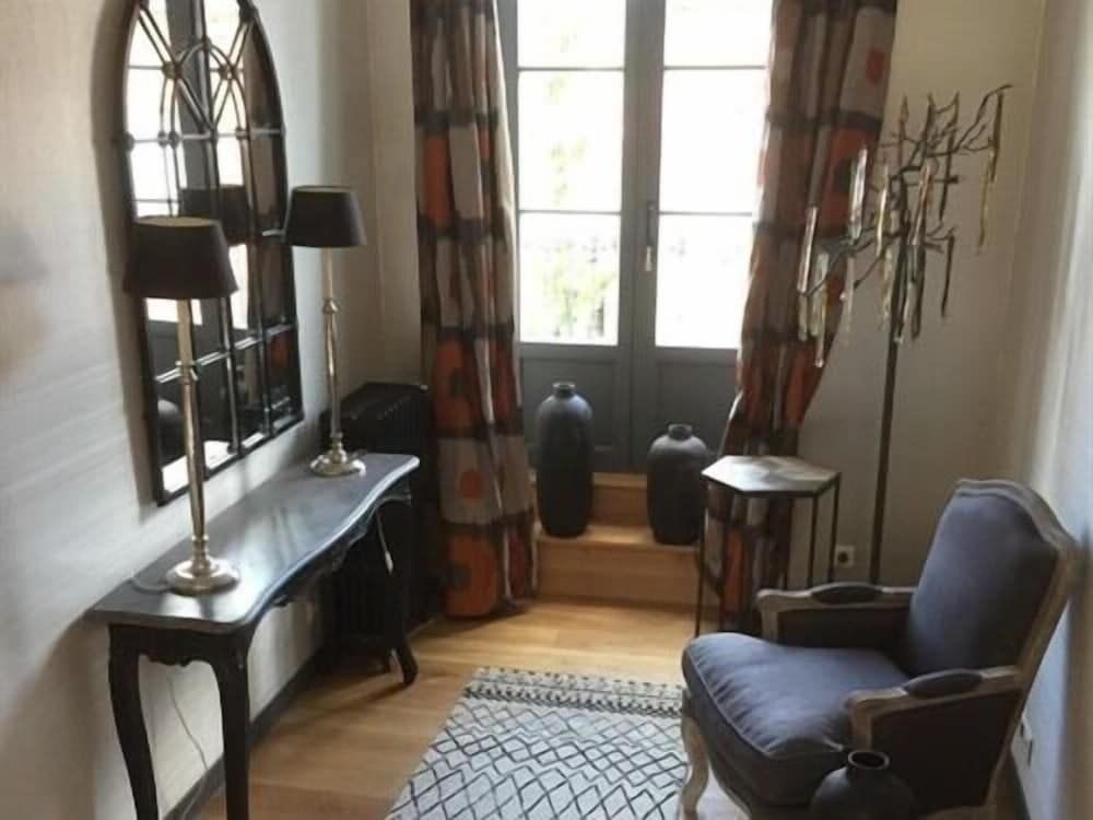 L'escale de Broglie 2