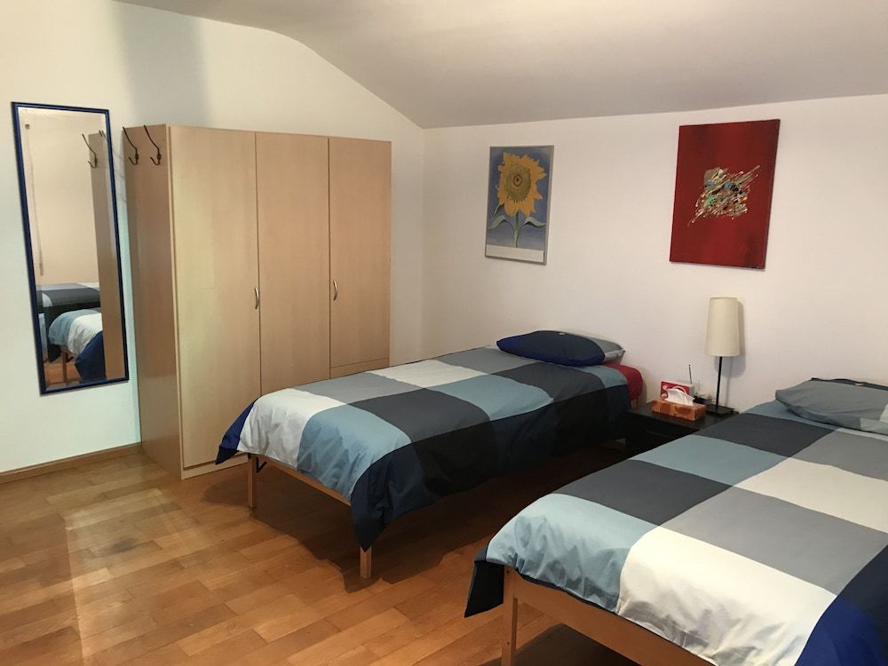 Bed & Breakfast Obermumpf 2