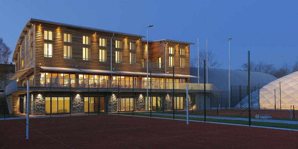 Esmarin Wellness Hotel 4 estrelas em Mníšek pod Brdy