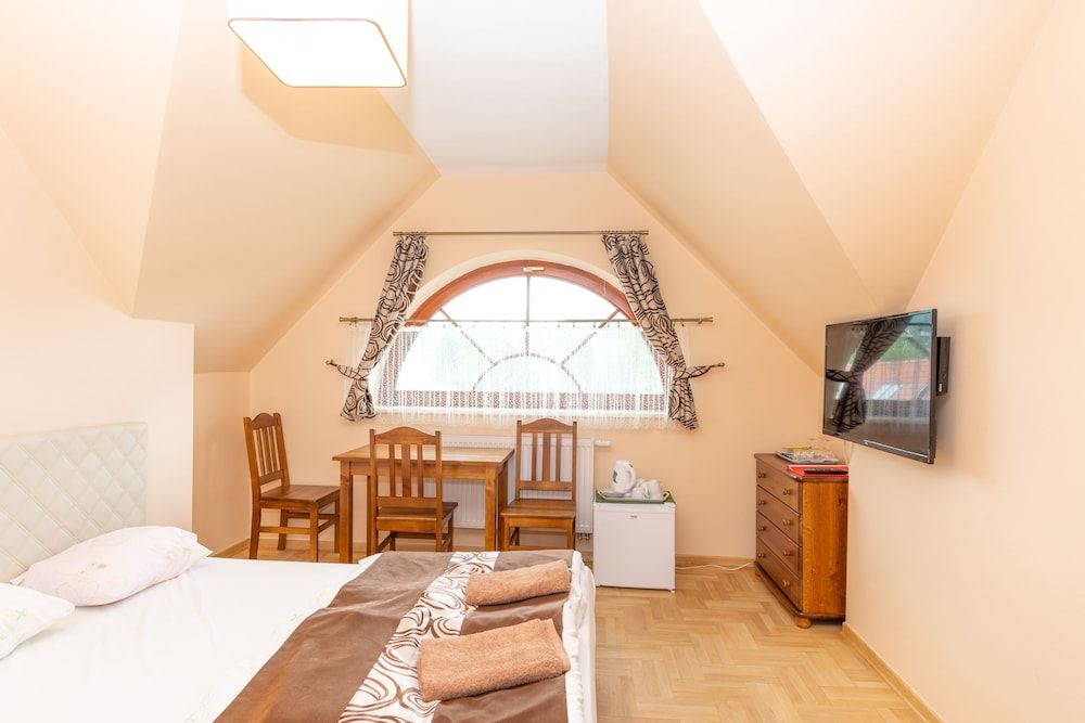 Gosciniec Pieciu Stawow 2