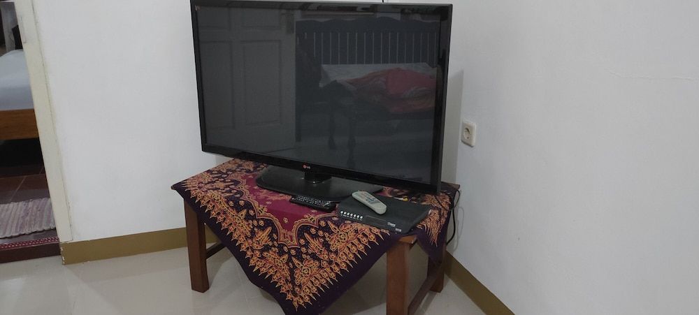 Penginapan Pendopo Kasih by ZUZU 3