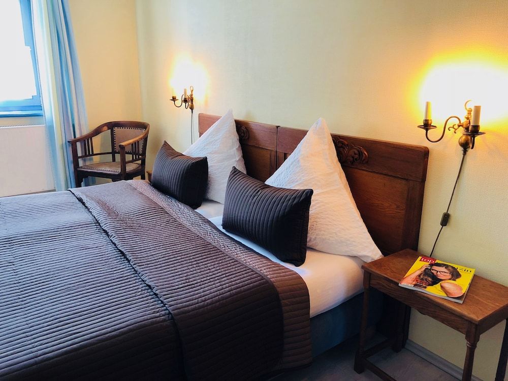 Hotel Restaurant Thueringer Hof 2