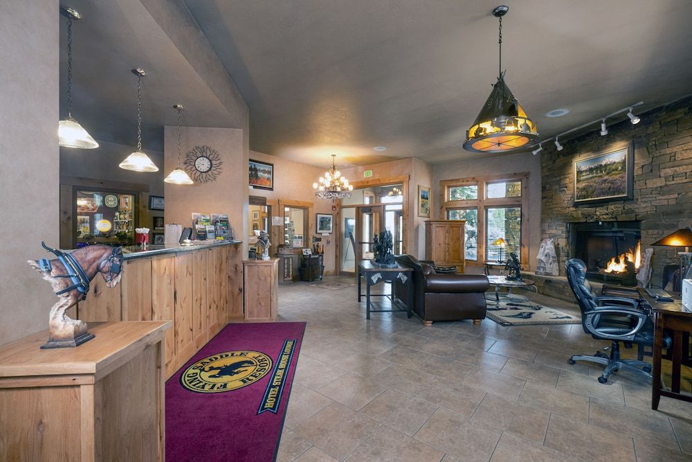 Flying Saddle Resort 2