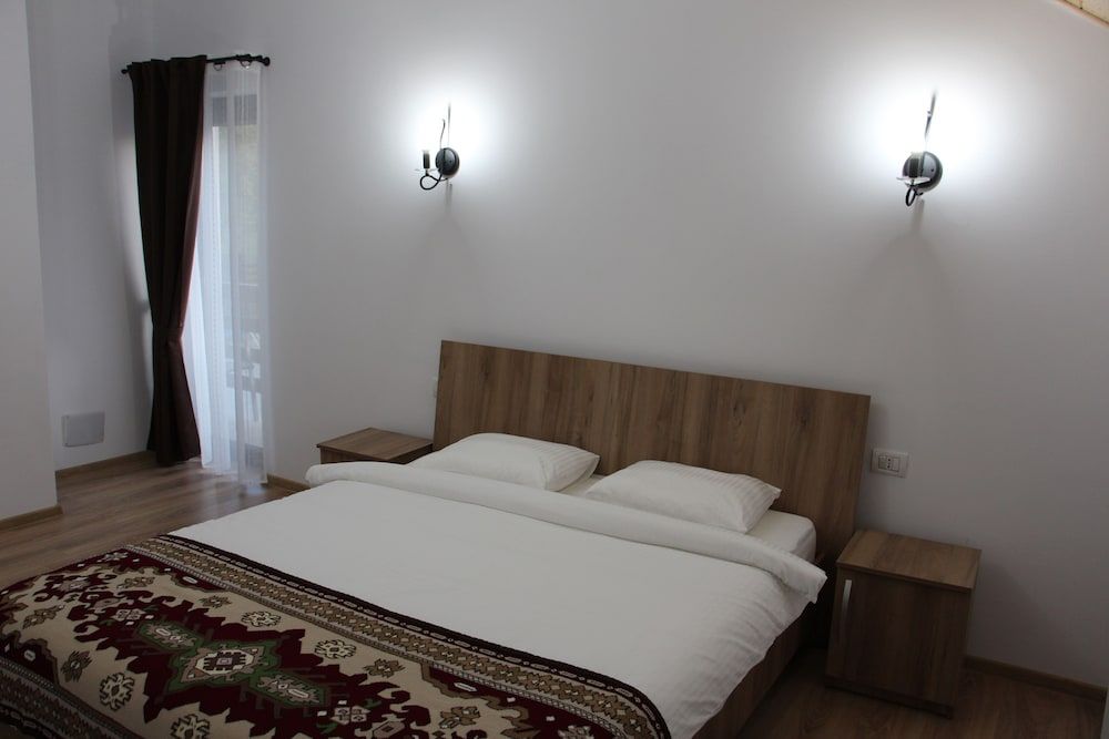 Pensiunea Maramures Landscape 3