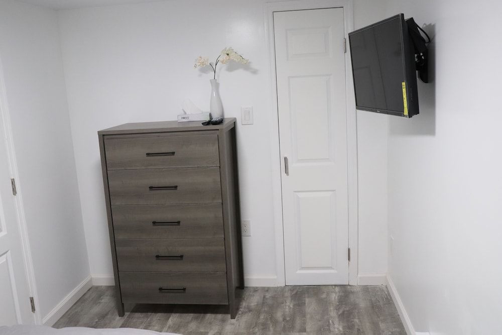 Reynolds House Inn & Motel 3