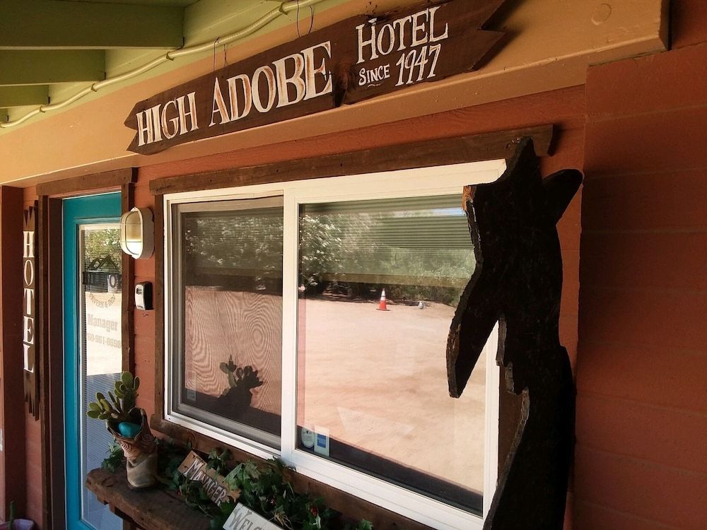 Hilltop Tavern & Inn -1 étoiles à Apple Valley