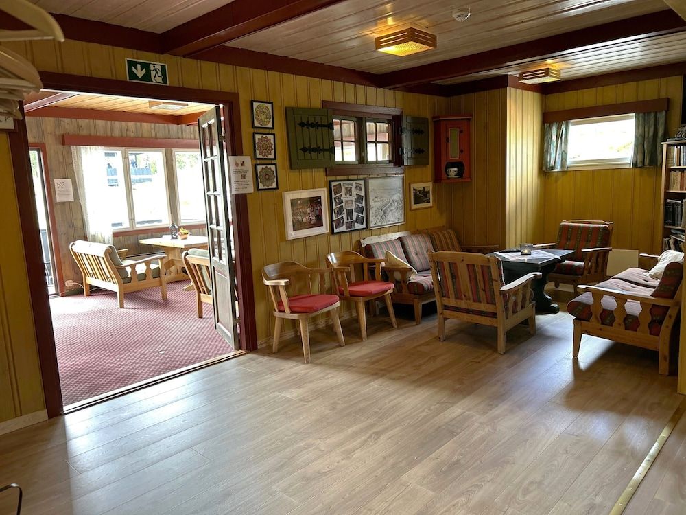 Torsetlia Fjellstue og Hyttegrend 2