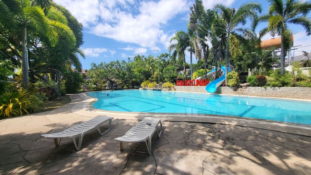 Bakasyunan Resort Zambales -1 estrelas em Iba