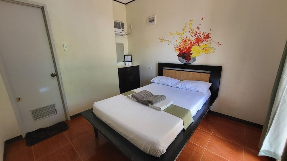 Bakasyunan Resort Zambales 3