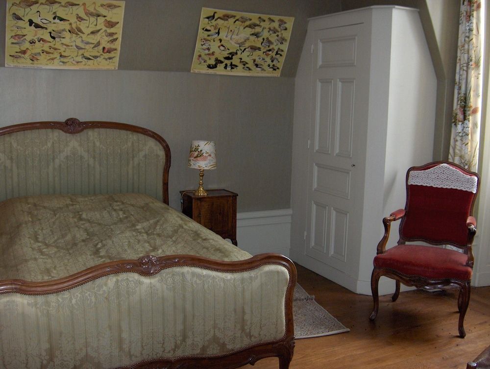 ChÔøΩteau de Joyeux - GÔøΩtes 3