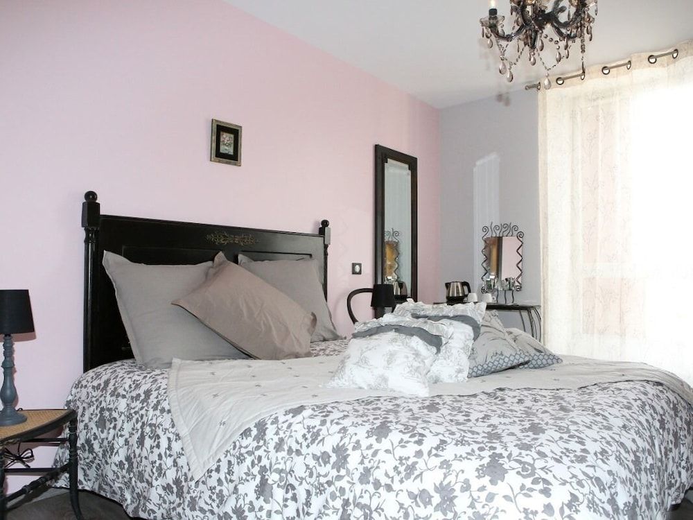 Aux Pierres Magiques 2