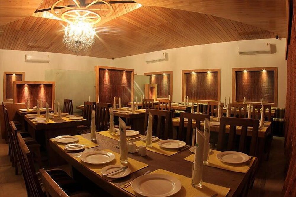 The Reserve Gorumara 3 estrelas em Lataguri