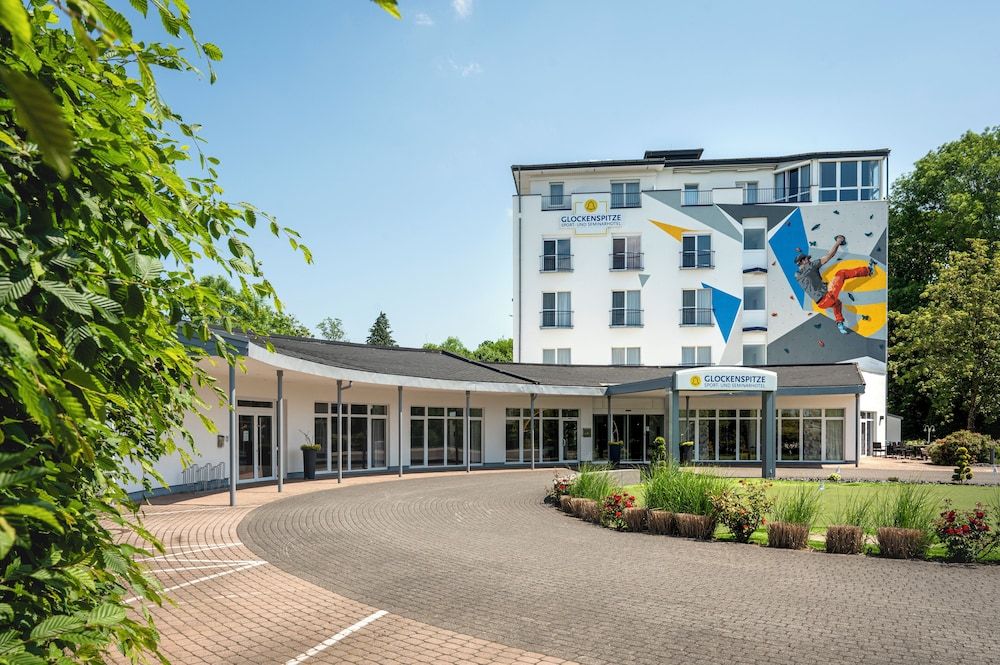 Sport- & Seminarhotel Glockenspitze -1 estrelas em Altenkirchen