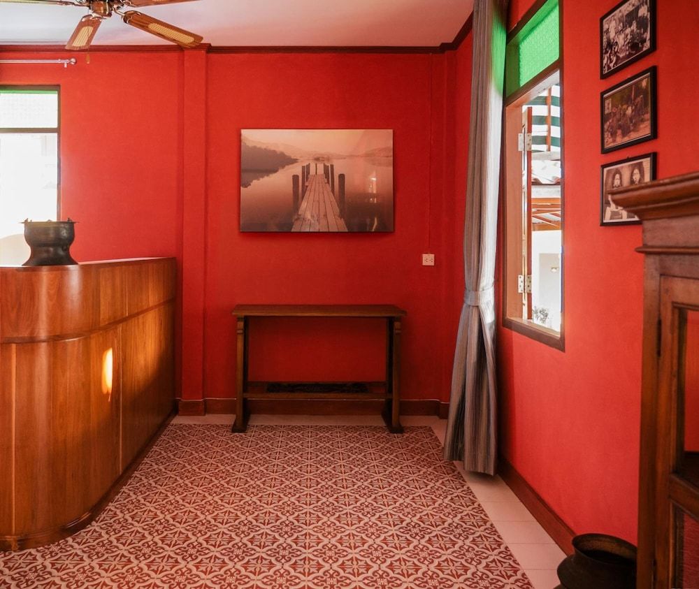 Le Jardin Hotel De Pakse 2