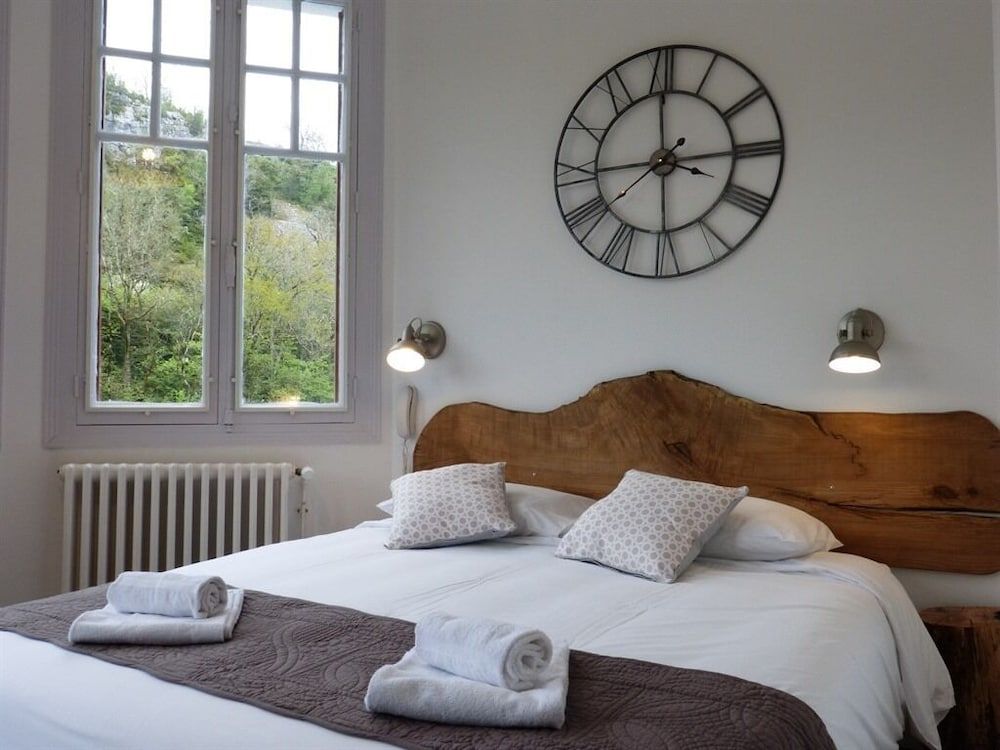 Hôtel des Grottes 2