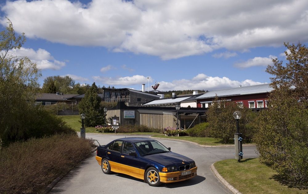 STF Hotel & Hostel Persåsen 4 estrelas em Persåsen