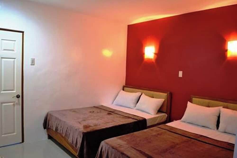 Casa Del Camba Hotel and Restaurant near Hundred Islands 3