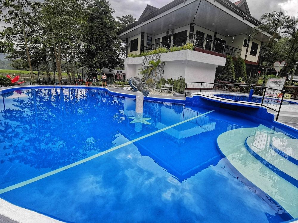 Sunrise Garden Lake Resort -1 estrelas em Lahit